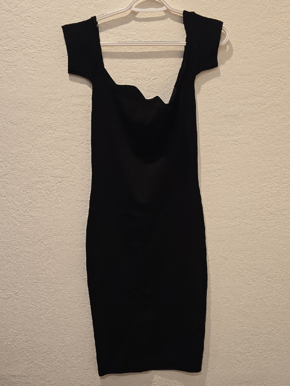 by the way. Black Midi Bodycon Dress with Scoop Neck